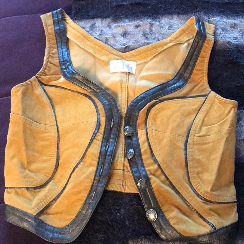 XS velvet and leather vest